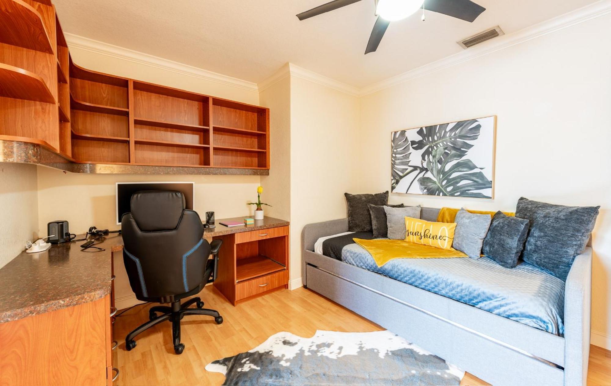 Colorful Home - Pool - Game Room - Basketball Court - Bbq & More Fort Lauderdale Esterno foto